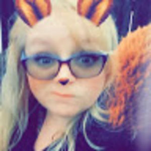 Meet your Posher, Liz